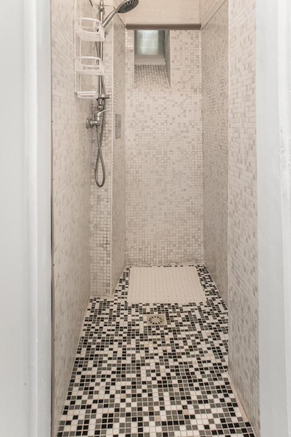 Adorable 2Br Apt. Near Millenium Tower And Danube Apartment Vienna Exterior photo